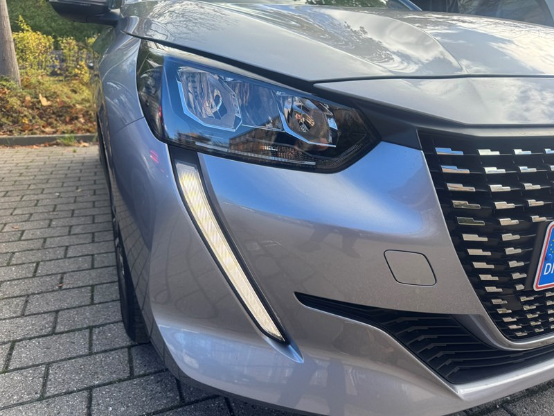 undefined Peugeot 208 fra 2022