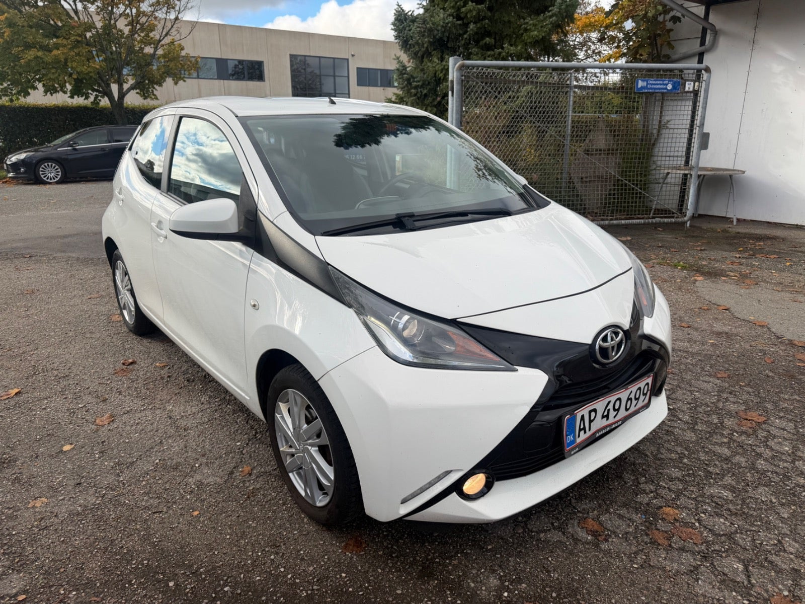 Grøn Toyota Aygo fra 2014