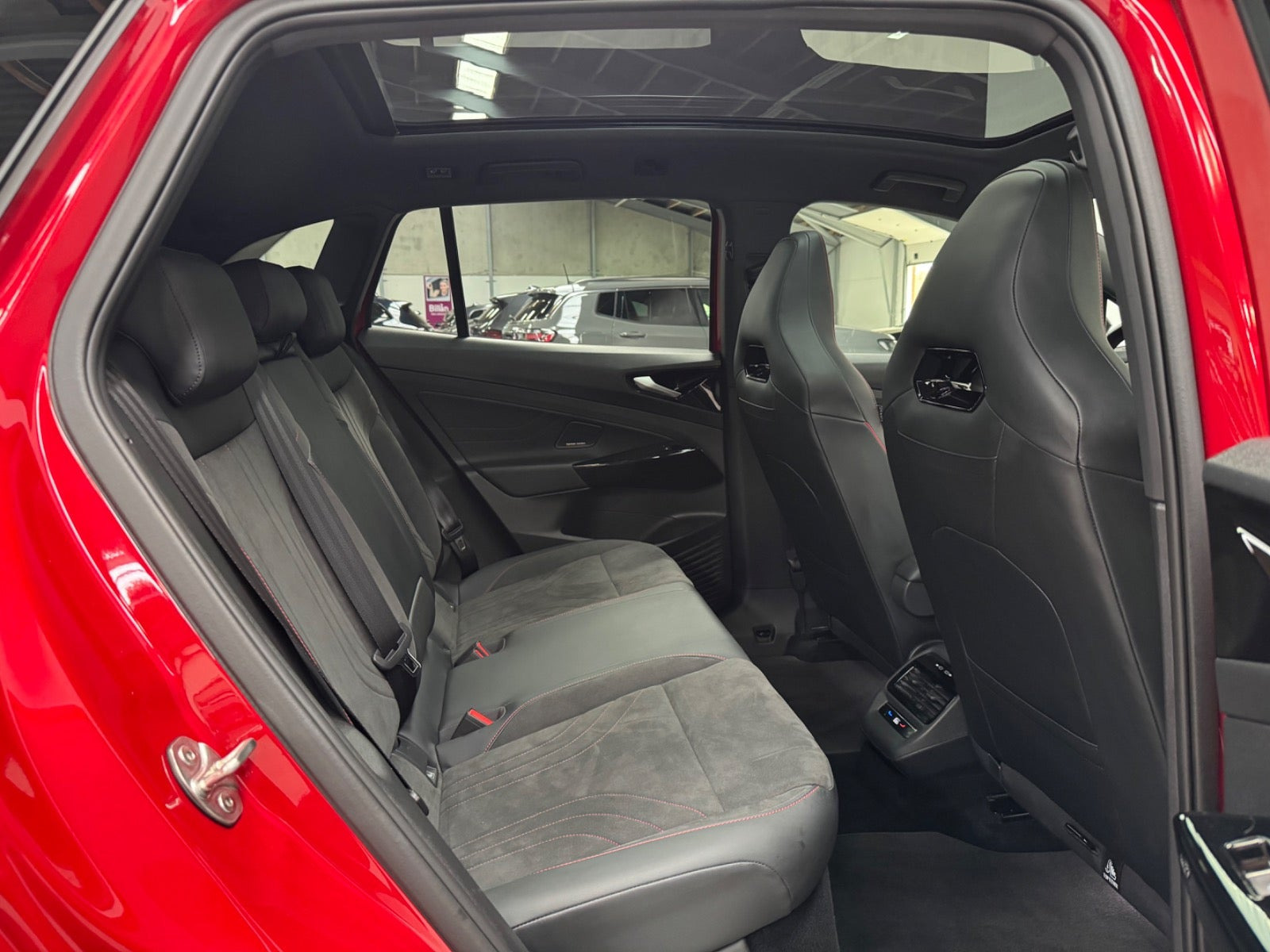 Rød VW ID.4 fra 2026