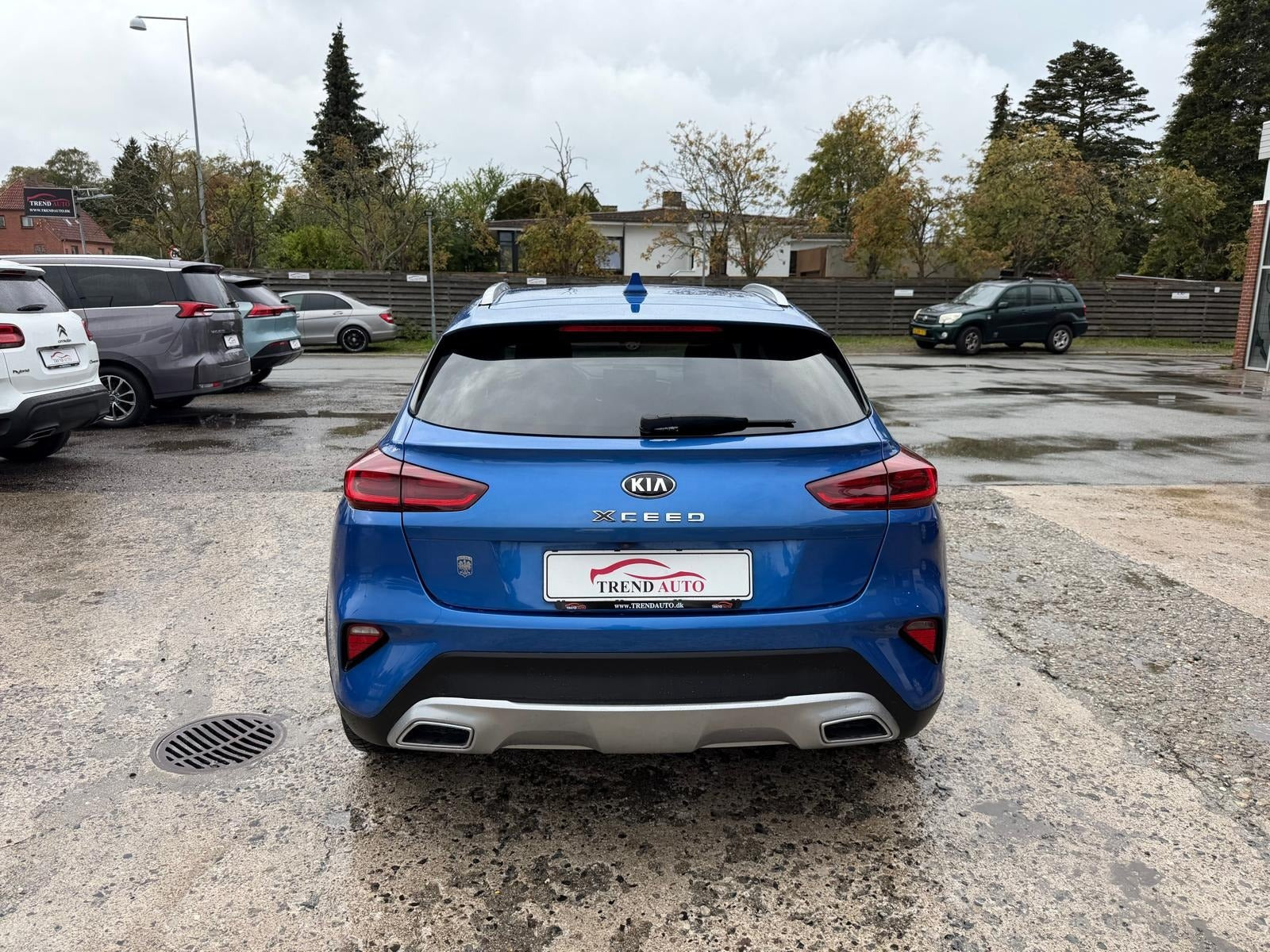Blå Kia XCeed fra 2021