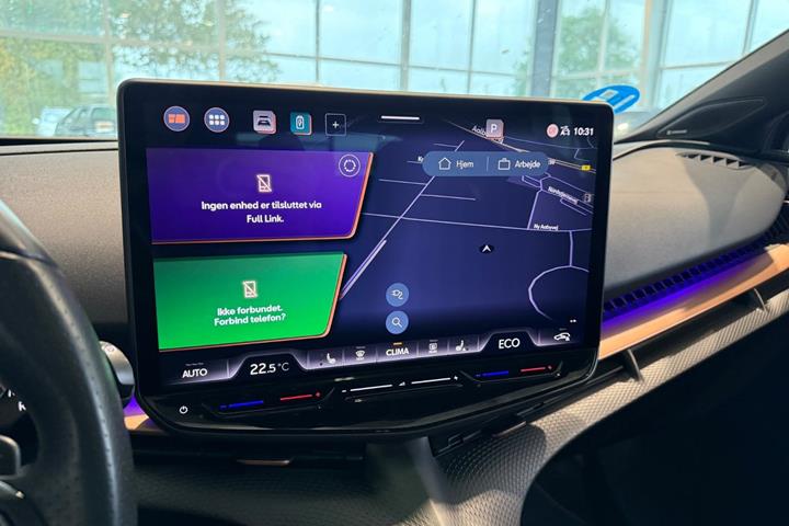 Blå Cupra Tavascan fra 2025
