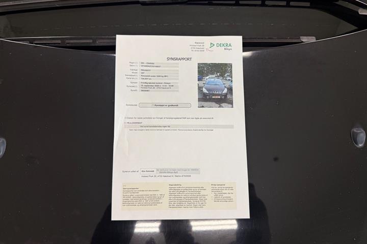 Sort Peugeot 307 fra 2009