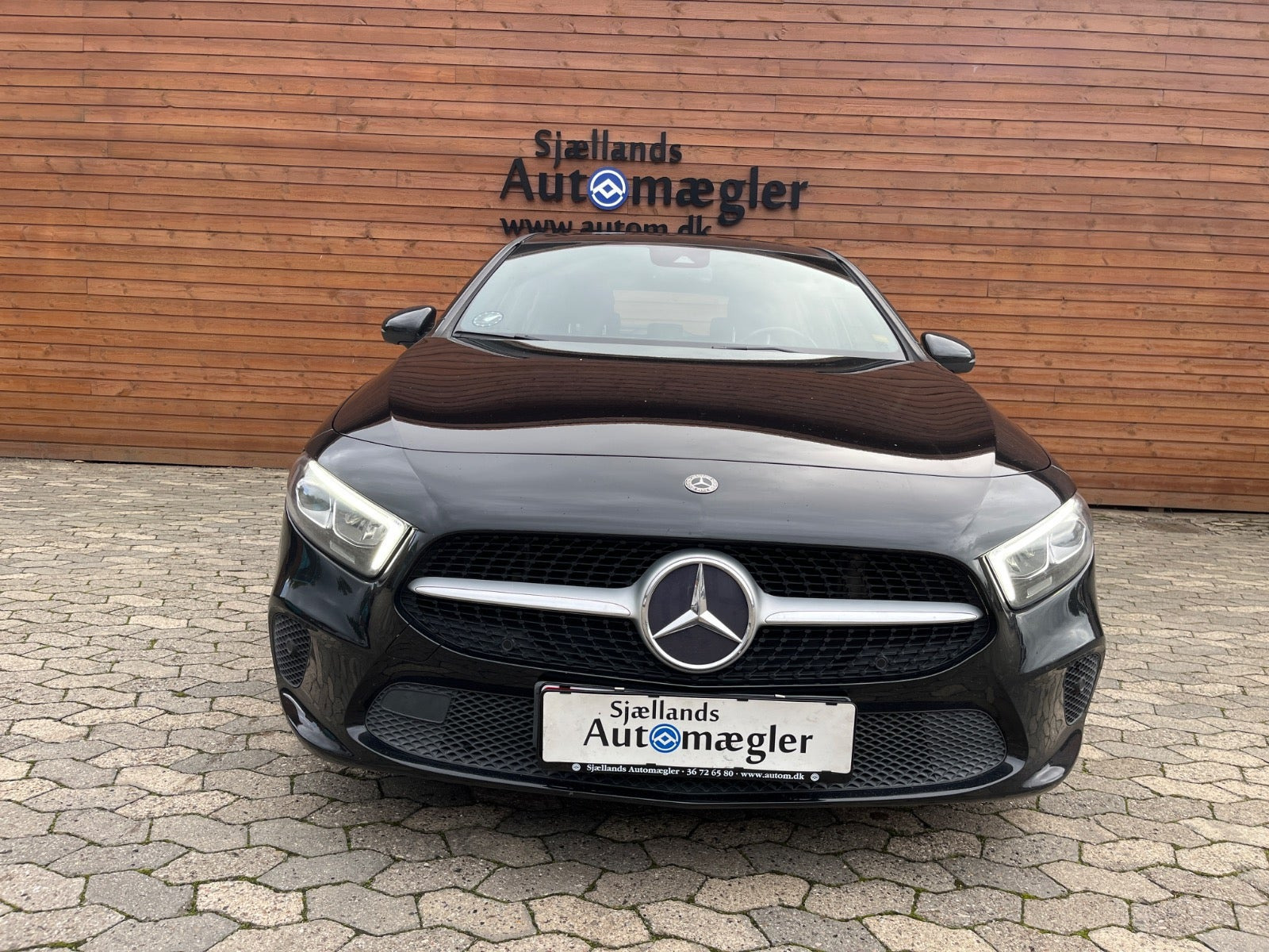 Sort Mercedes A200 fra 2018