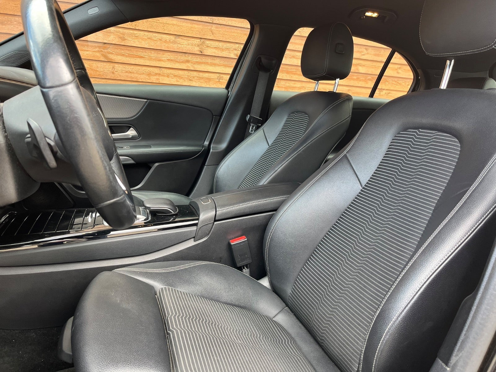 Sort Mercedes A200 fra 2018