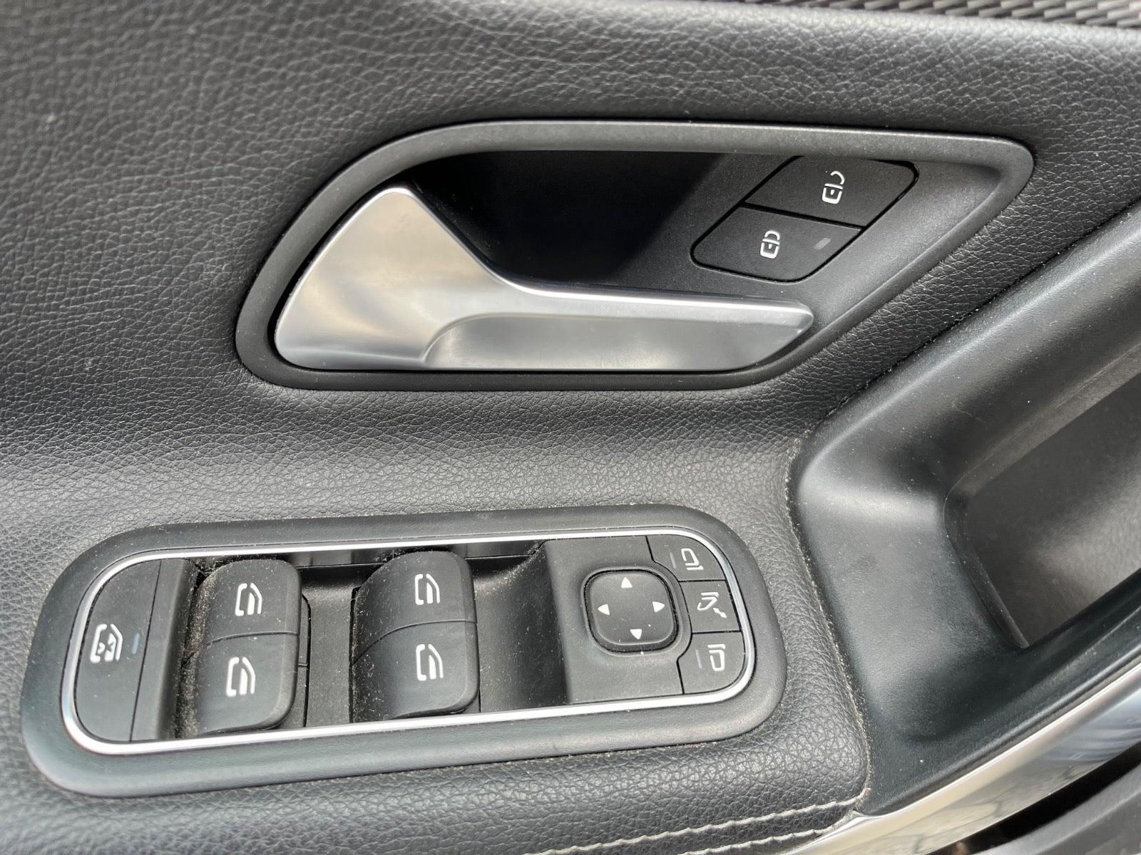 Sort Mercedes A200 fra 2018