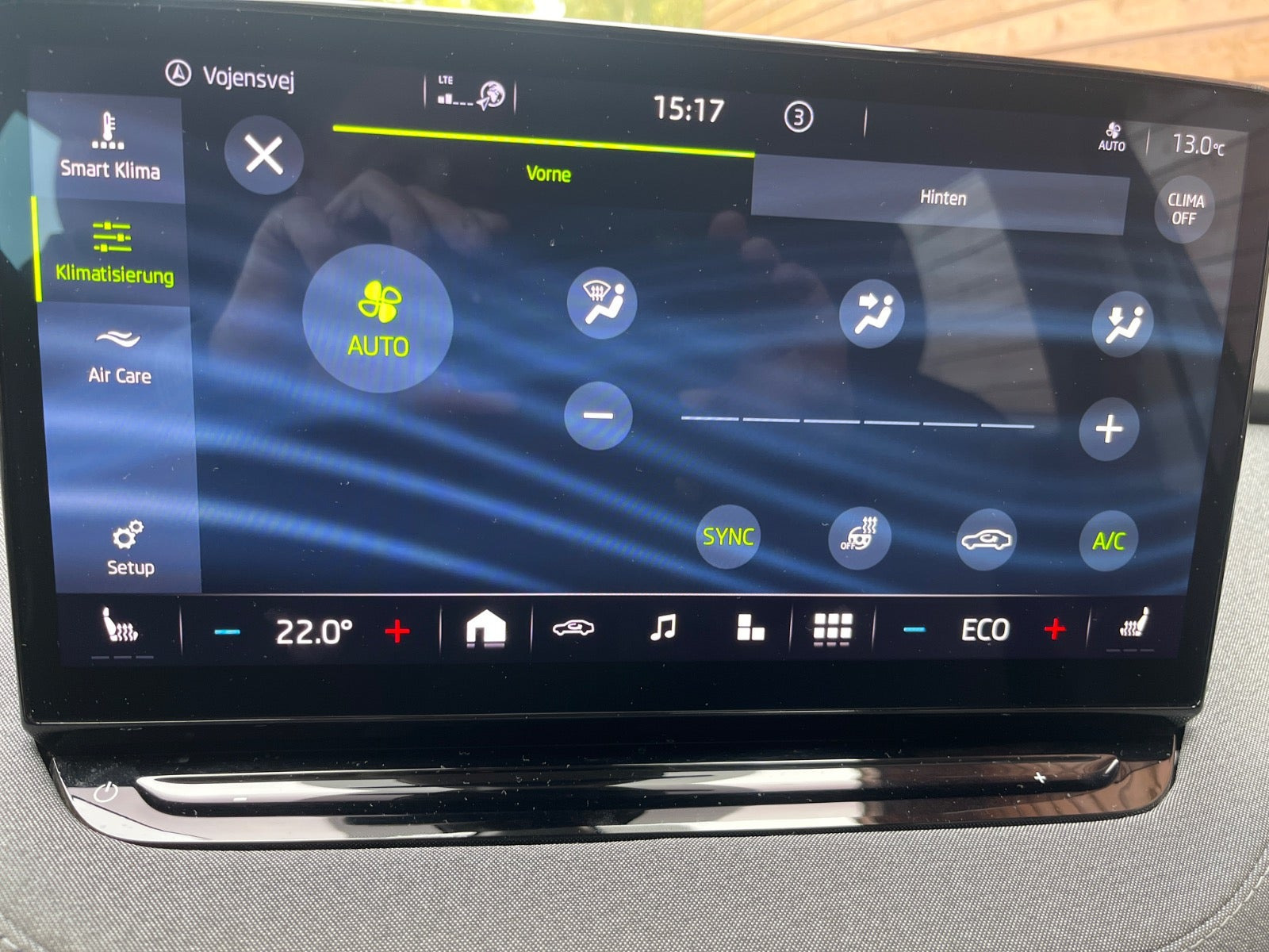 Grå Skoda Enyaq fra 2021