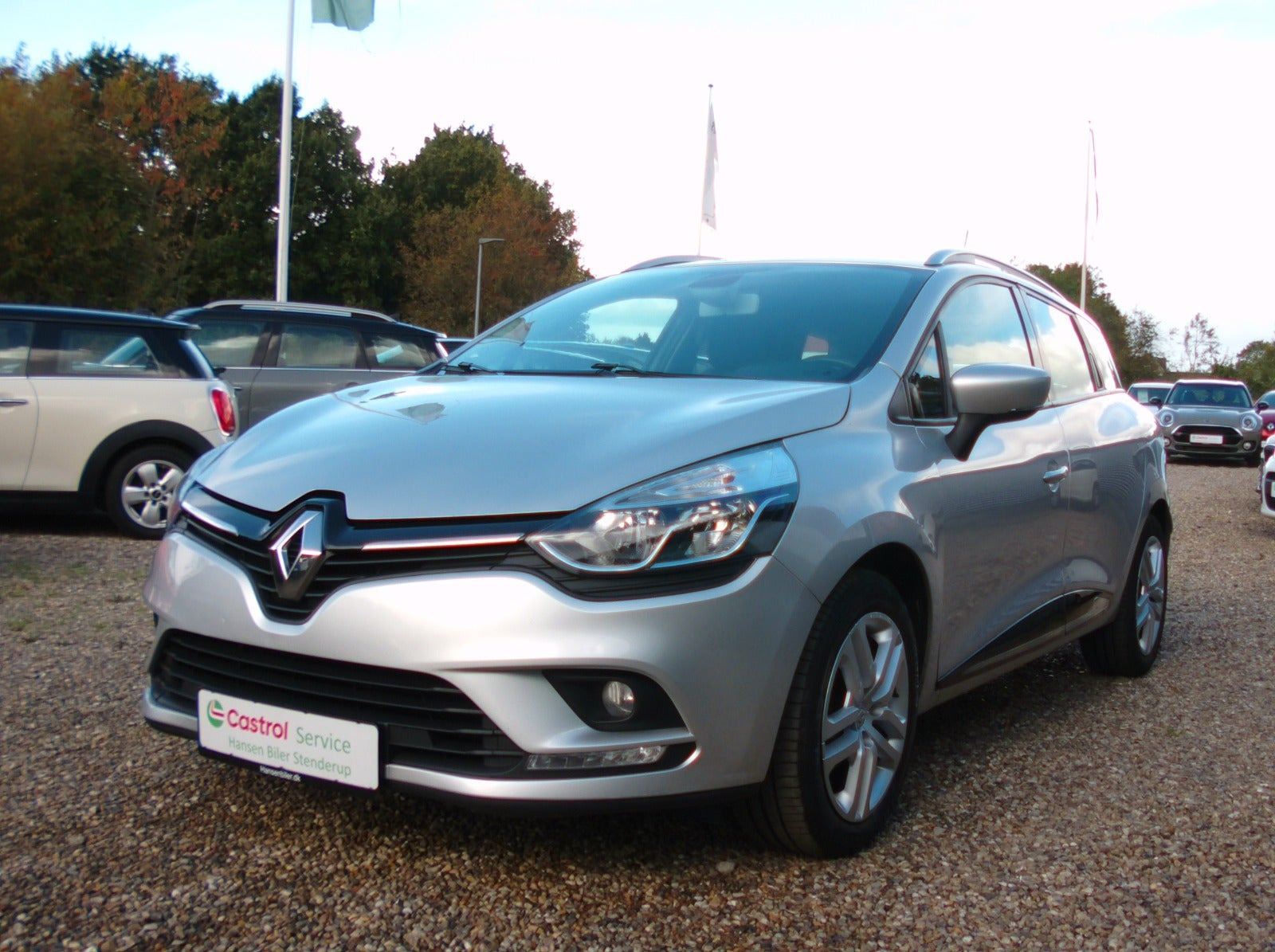 Sølv Renault Clio IV fra 2017