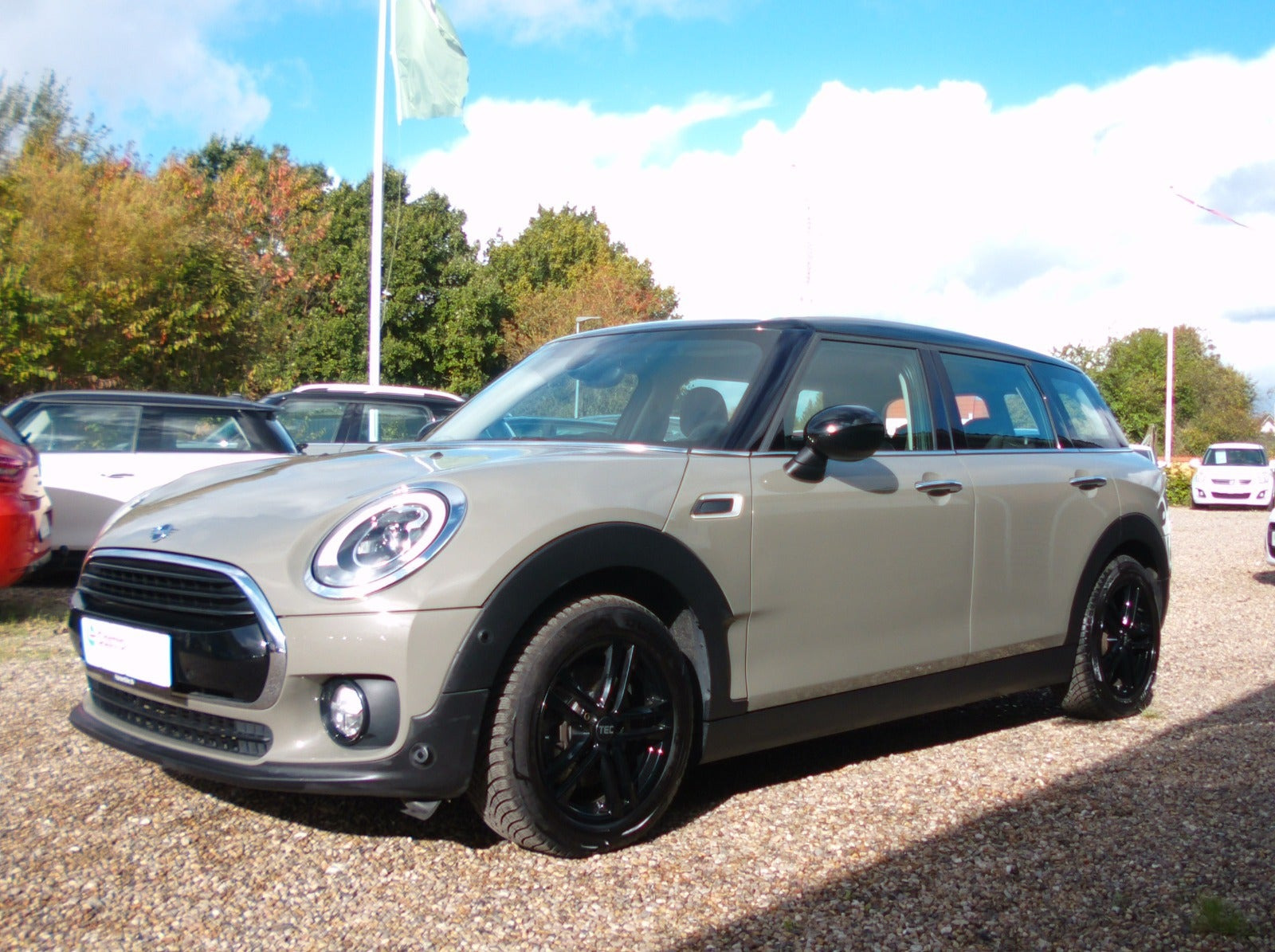 Grå Mini Clubman Cooper fra 2019