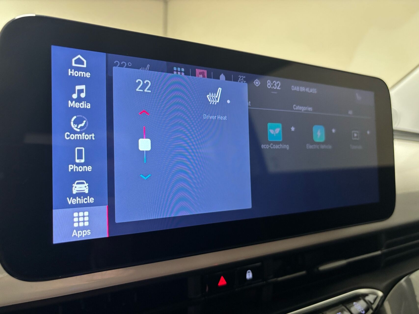 Hvid Fiat 500e fra 2023