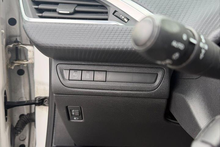 undefined Peugeot 208 fra 2017