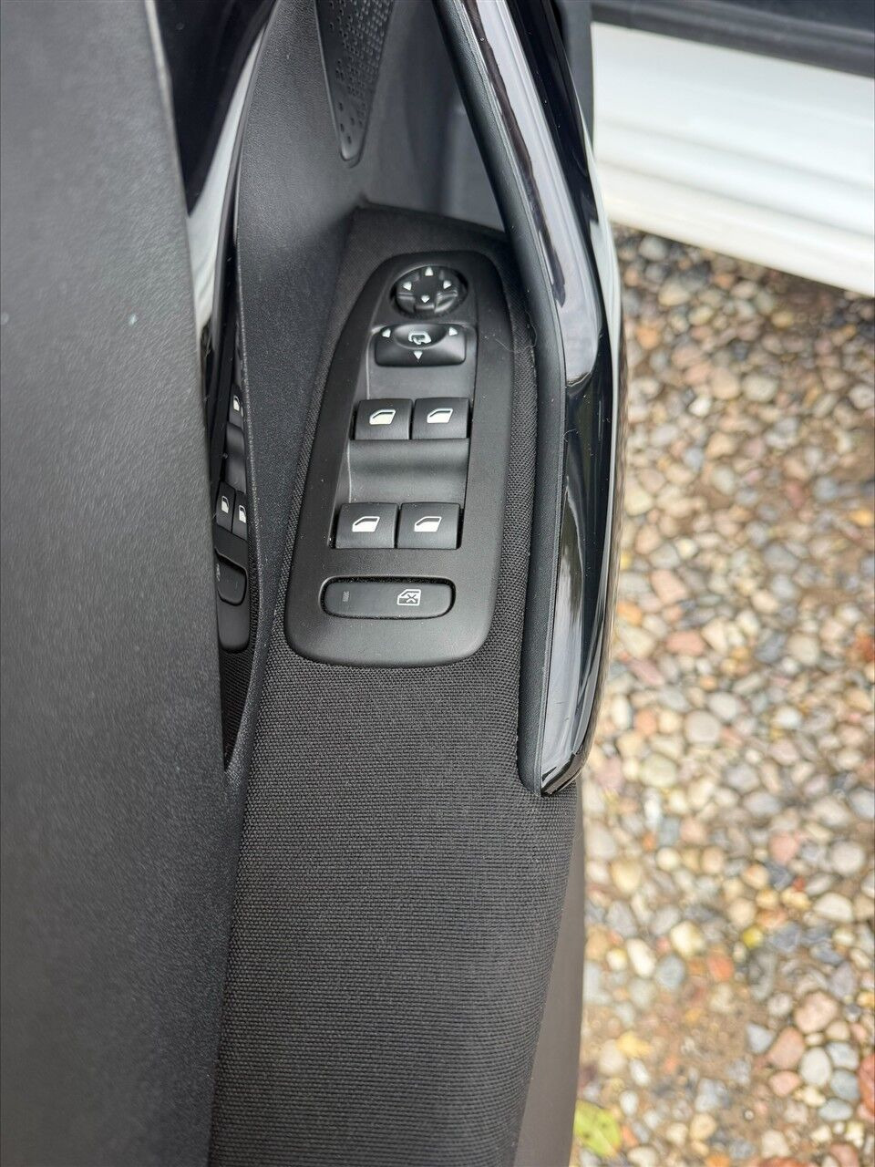 undefined Peugeot 208 fra 2017