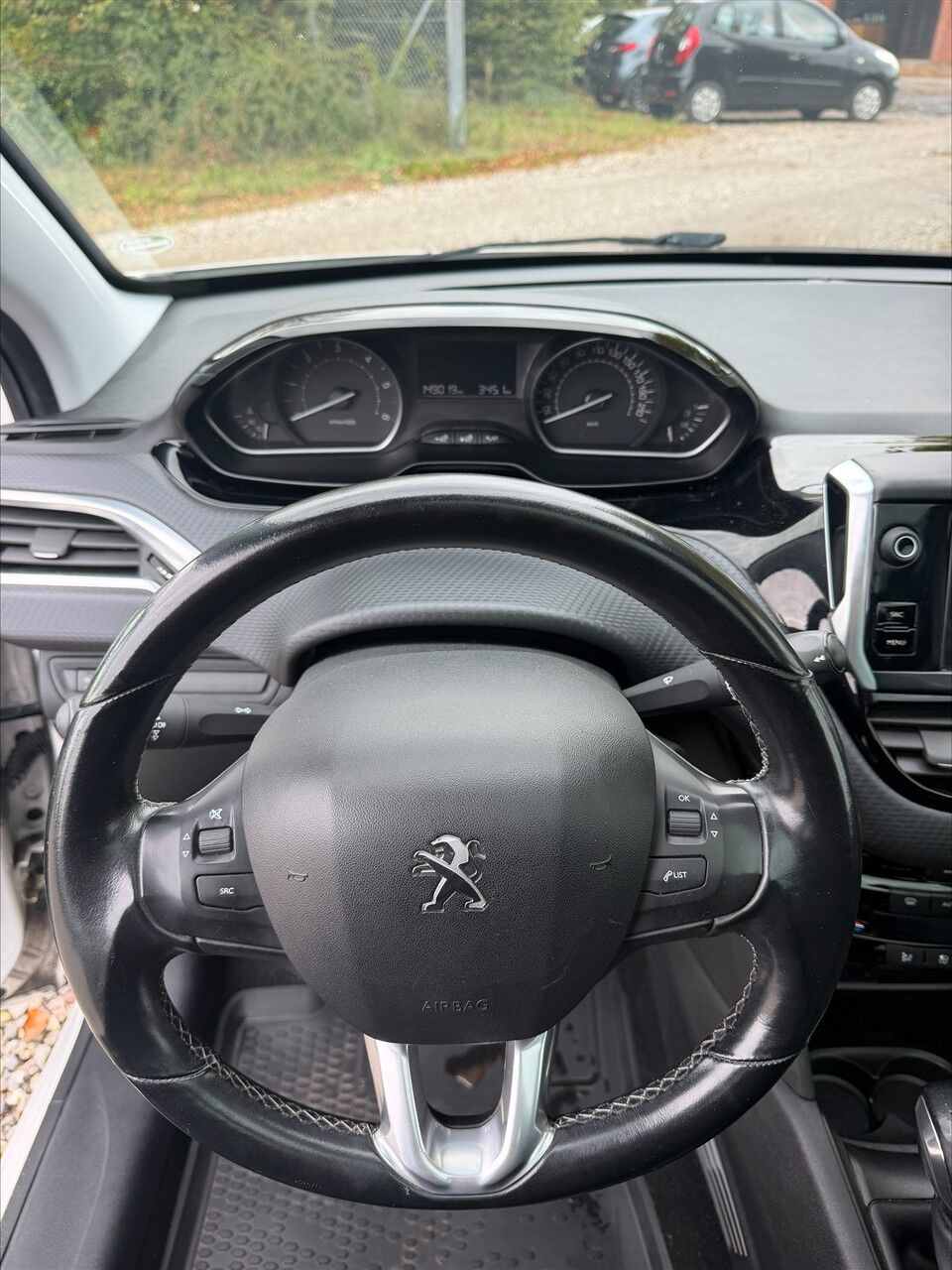 undefined Peugeot 208 fra 2017
