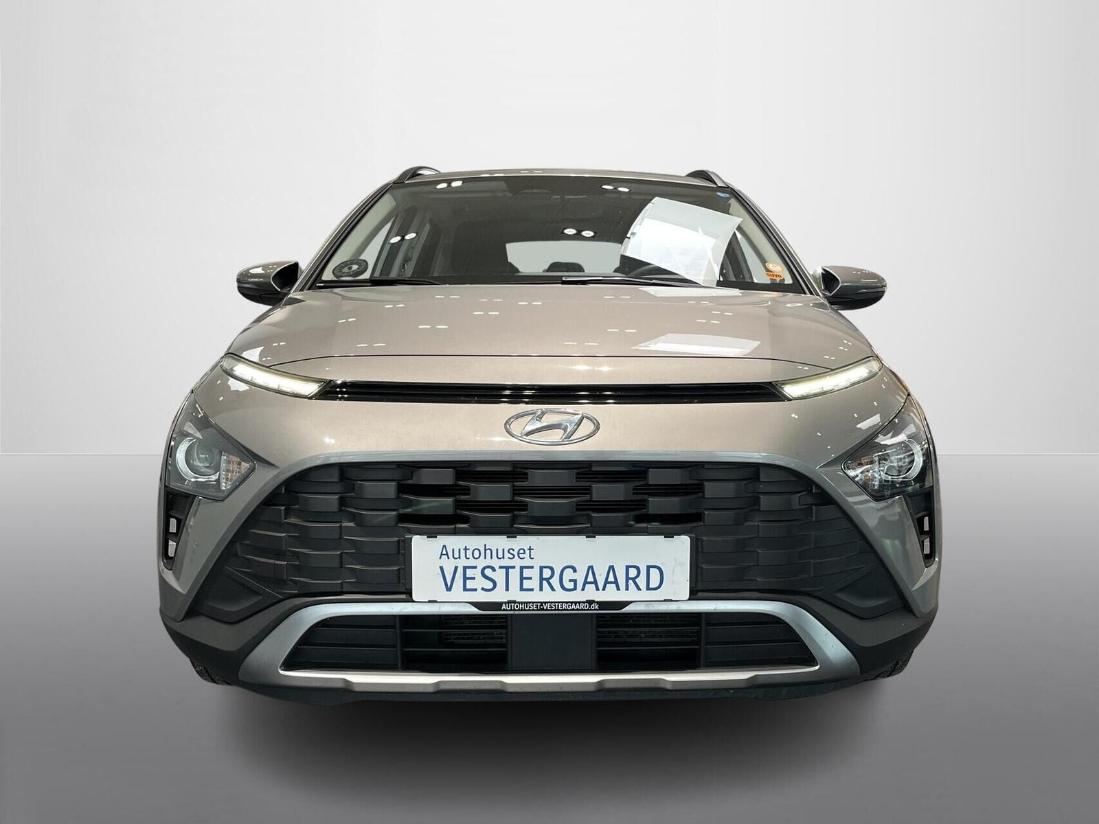 Grå Hyundai Bayon fra 2022