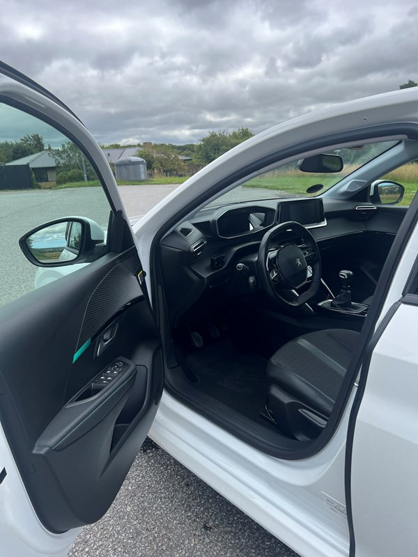 undefined Peugeot 208 fra 2021