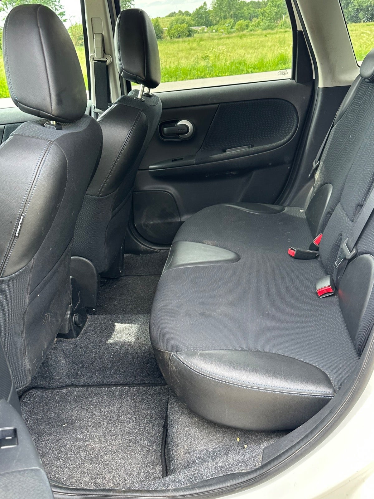 undefined Nissan Note fra 2011