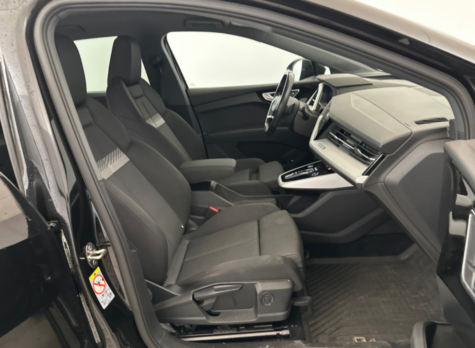 Sort Audi Q4 e-tron fra 2023