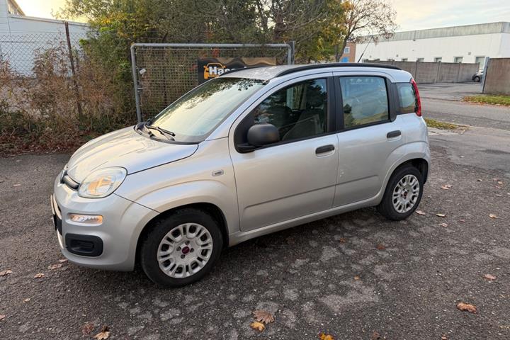 Grøn Fiat Panda fra 2014