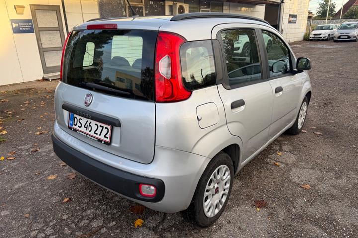 Grøn Fiat Panda fra 2014