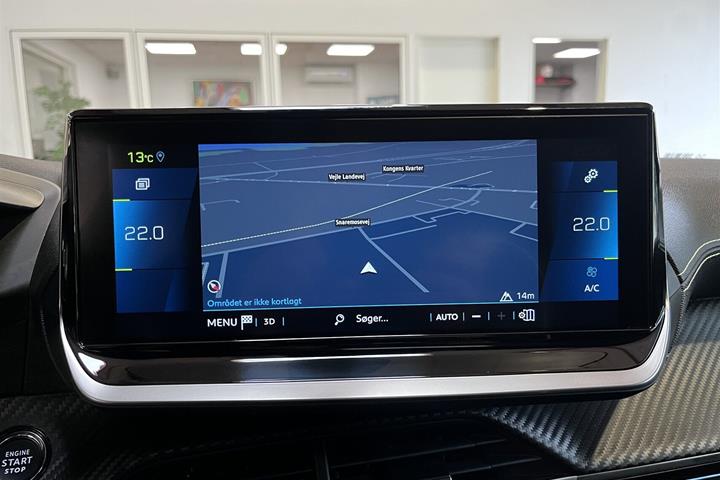 Sort Peugeot e-208 fra 2023