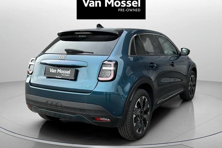 Grøn Fiat 600e fra 2025