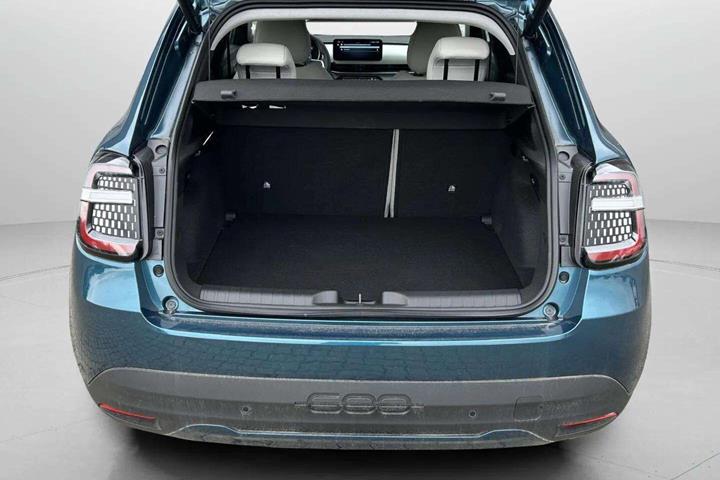 Grøn Fiat 600e fra 2025