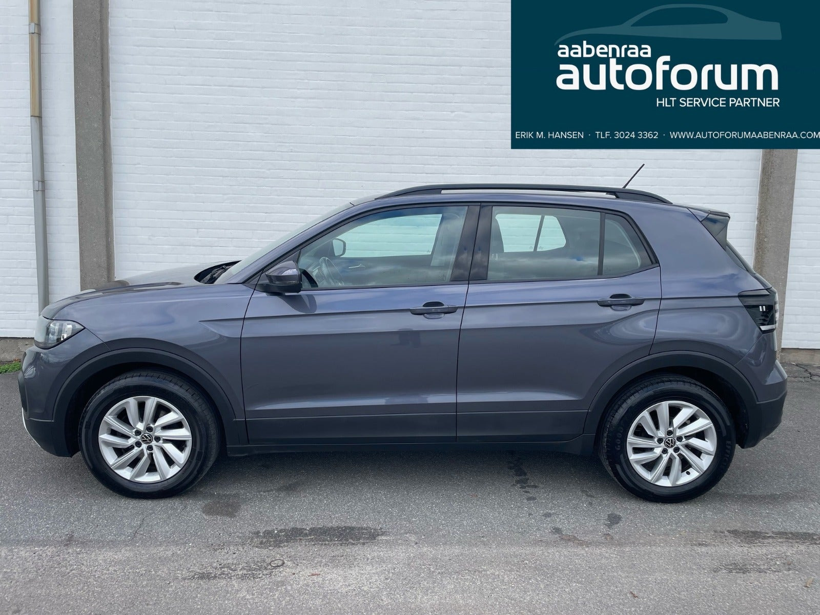 Grå VW T-Cross fra 2022