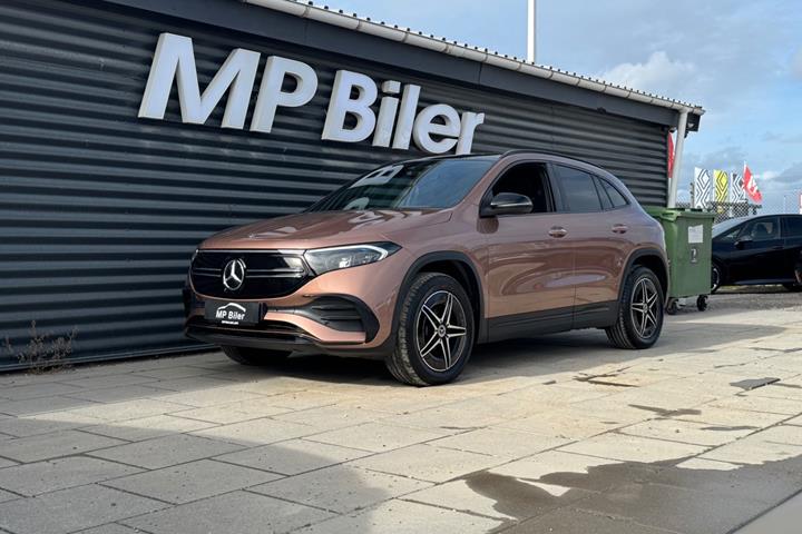 Grå Mercedes EQA300 fra 2023