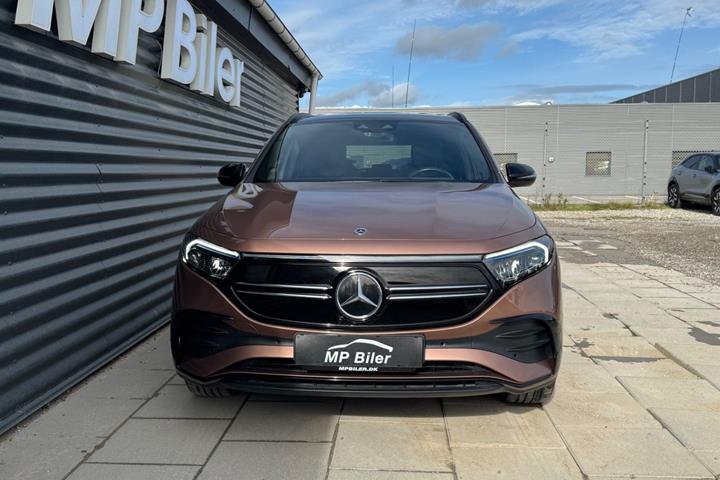 Grå Mercedes EQA300 fra 2023