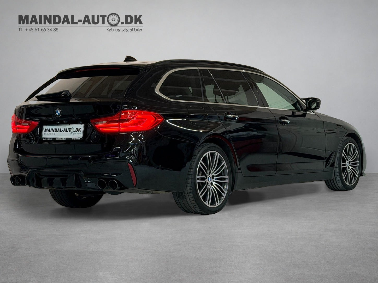 Blå BMW 530d fra 2018