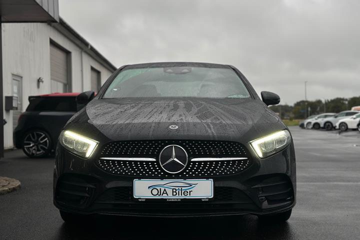 Sort Mercedes A250 e fra 2020