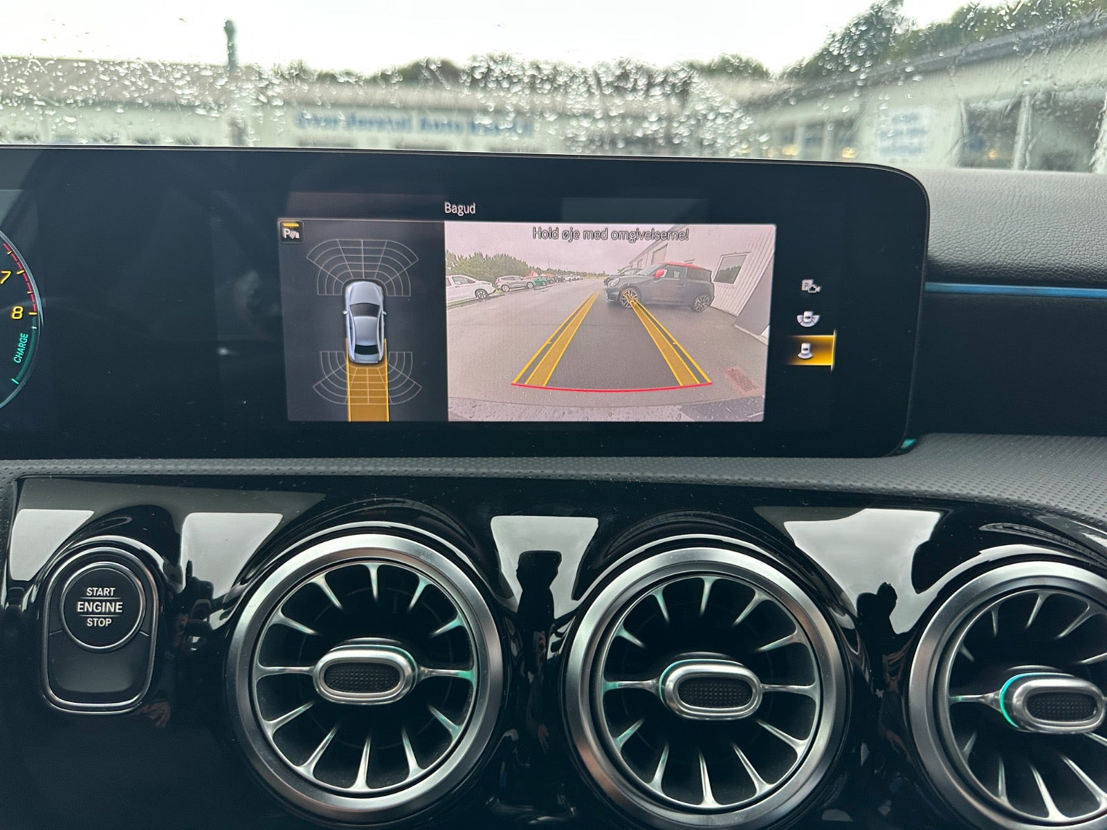 Sort Mercedes A250 e fra 2020