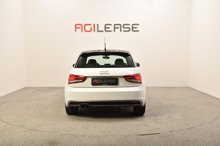 Hvid Audi A1 fra 2017