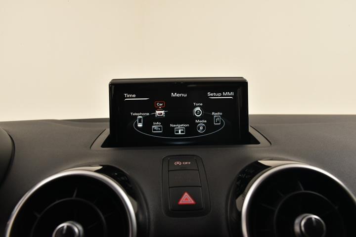 Hvid Audi A1 fra 2017