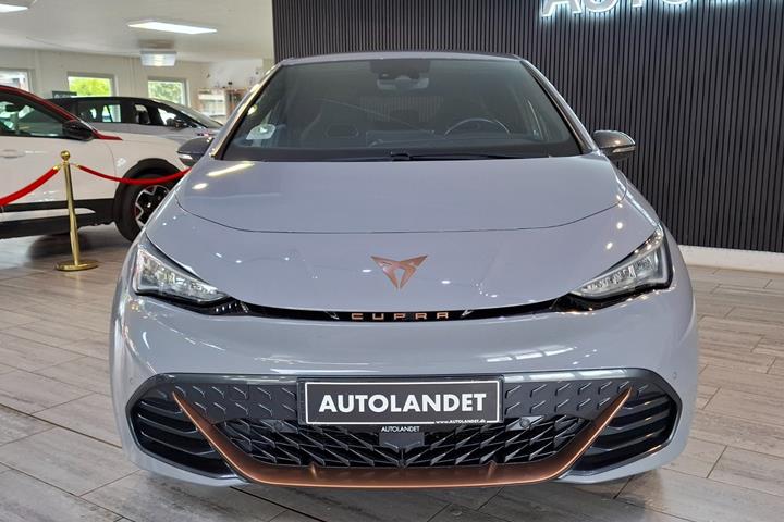 Grå Cupra Born fra 2023