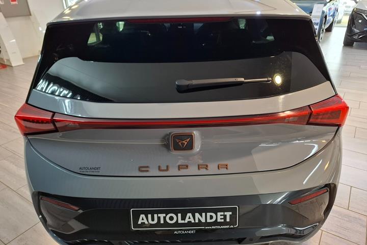 Grå Cupra Born fra 2023