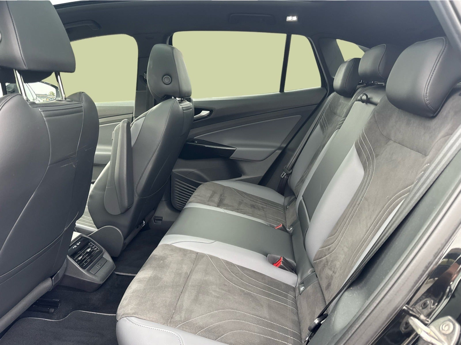 Sort VW ID.4 fra 2023