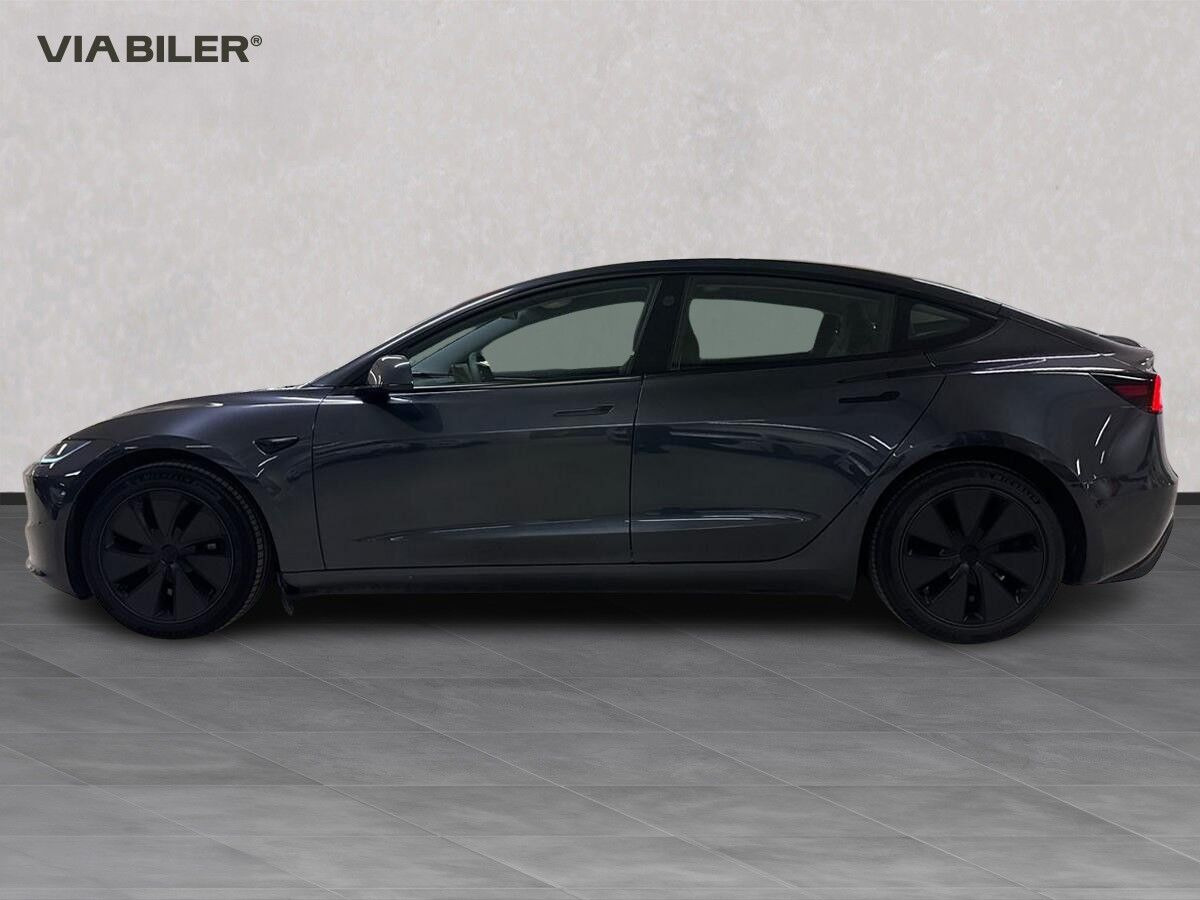 undefined Tesla Model 3 fra 2024