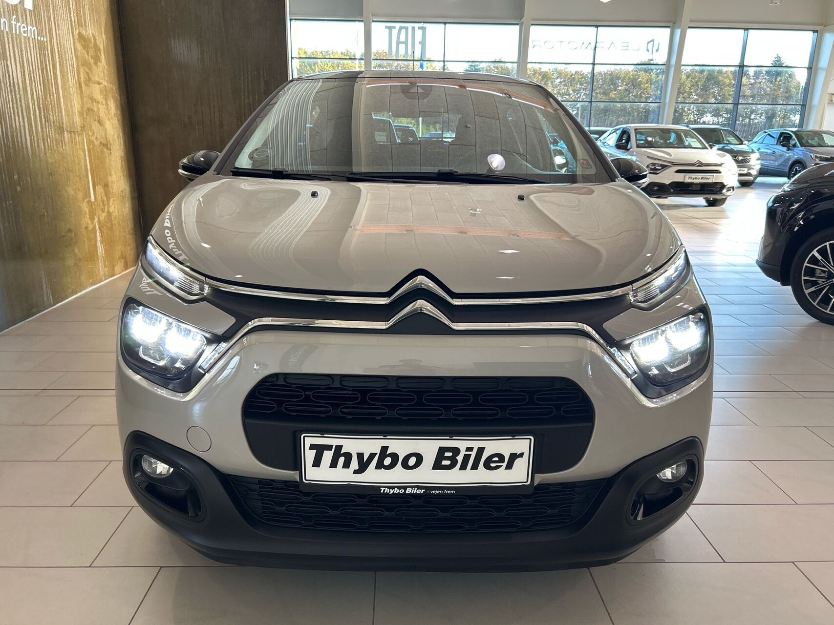 Beige Citroën C3 fra 2023