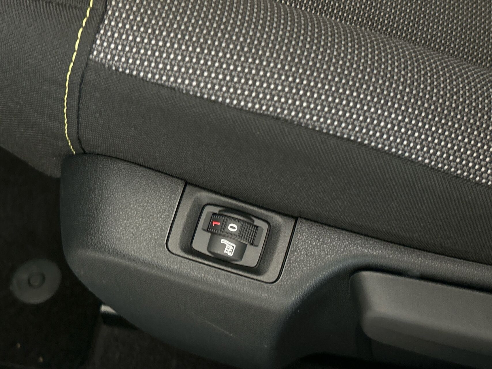 Beige Citroën C3 fra 2023