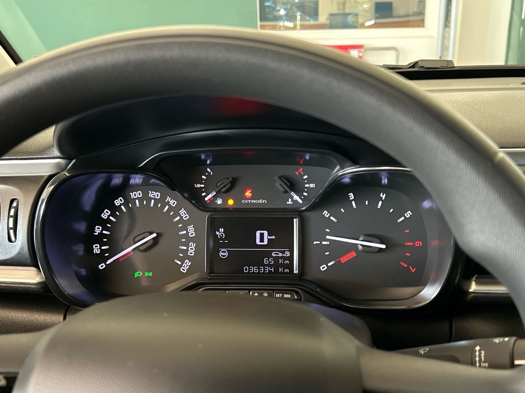 Beige Citroën C3 fra 2023