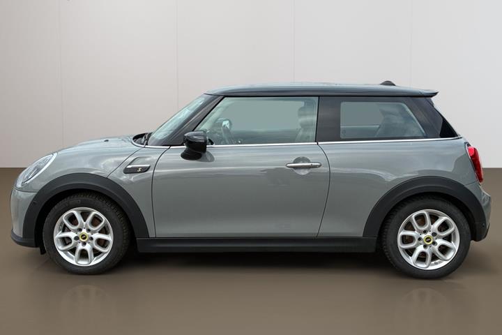 Grå Mini Cooper fra 2022