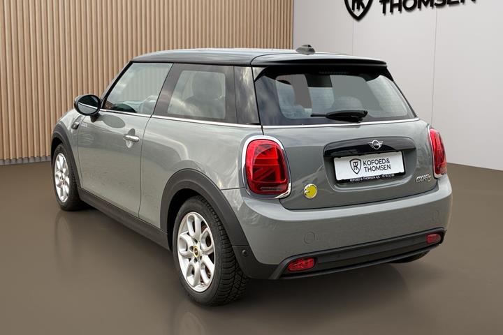 Grå Mini Cooper fra 2022