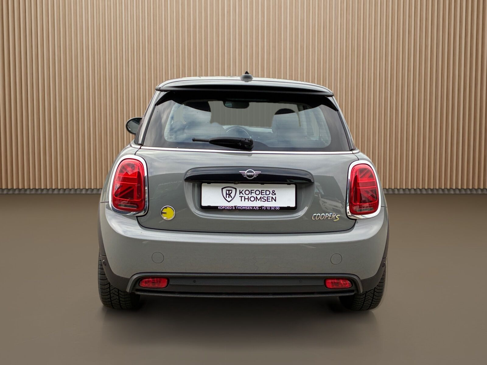 Grå Mini Cooper fra 2022