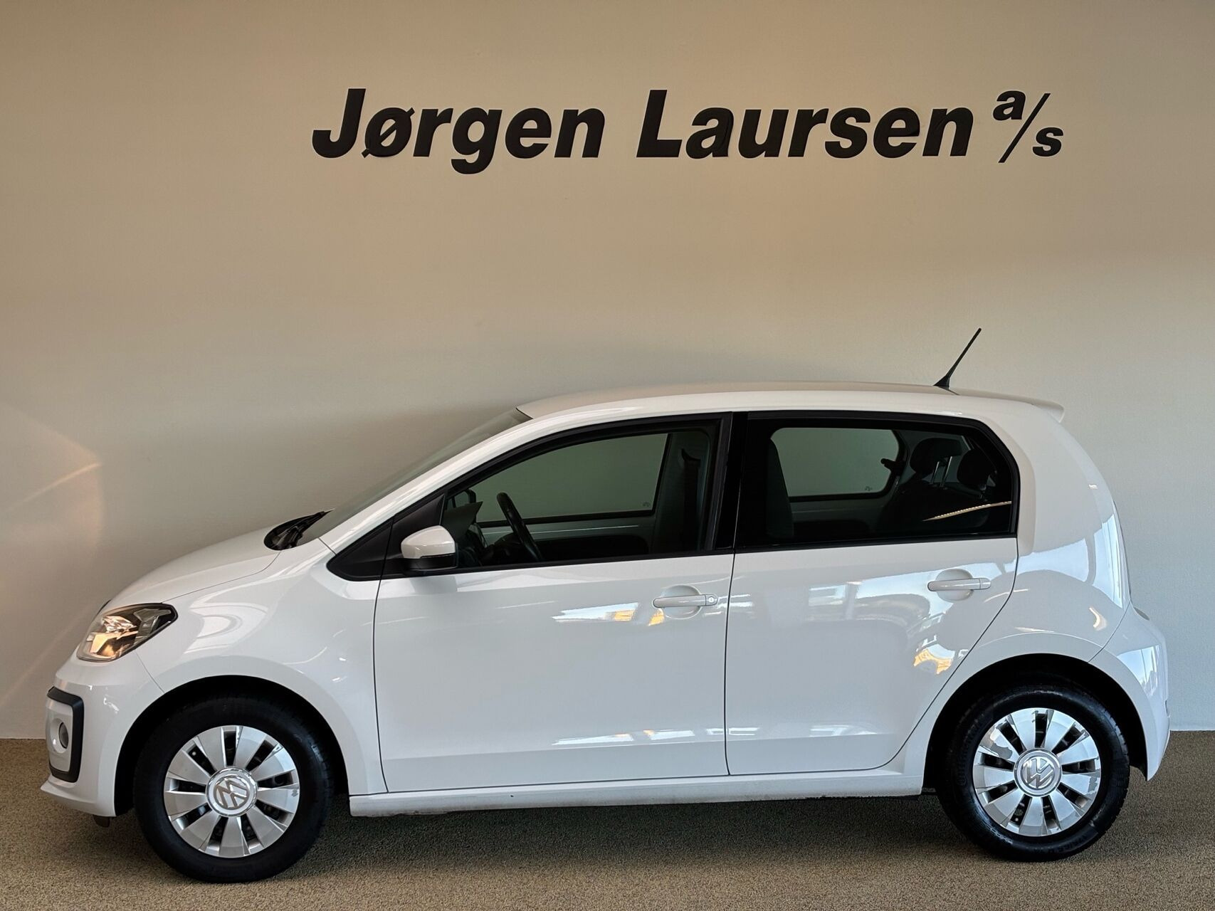 Hvid VW UP! fra 2018