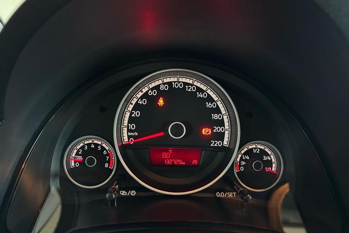 Hvid VW UP! fra 2018