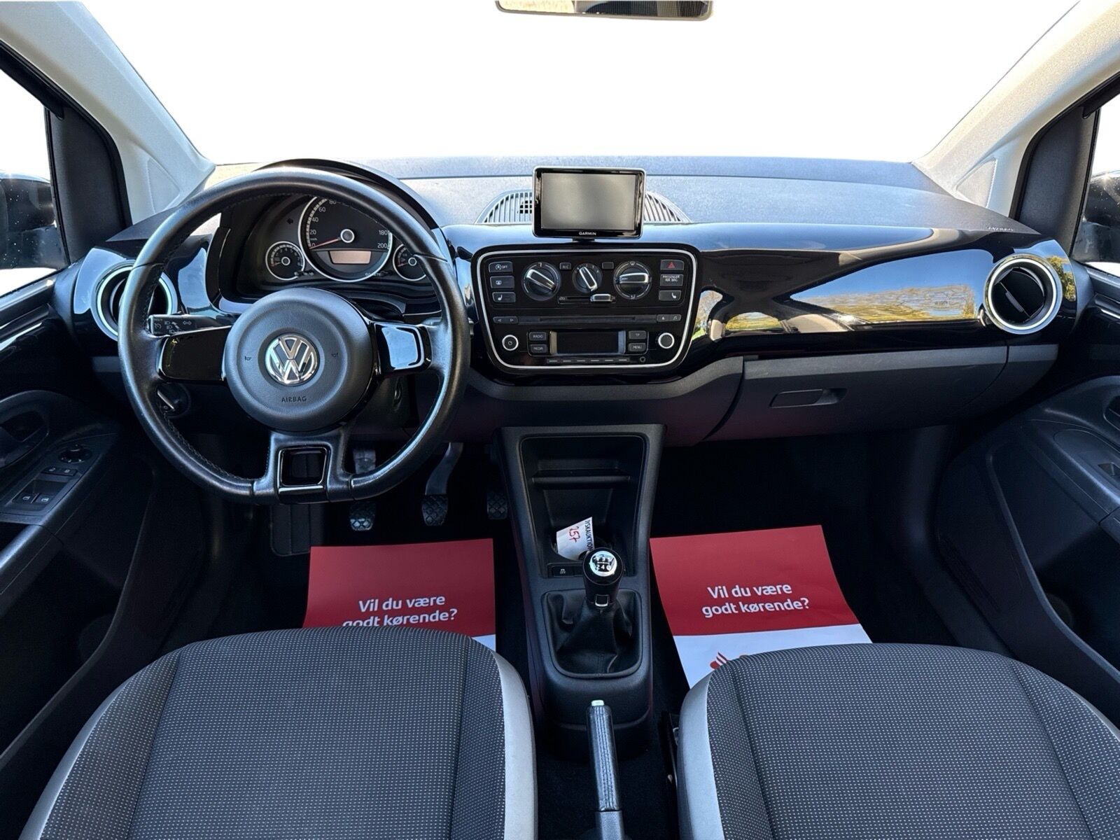 Sort VW UP! fra 2016