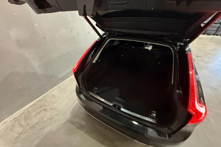 undefined Volvo V90 fra 2017