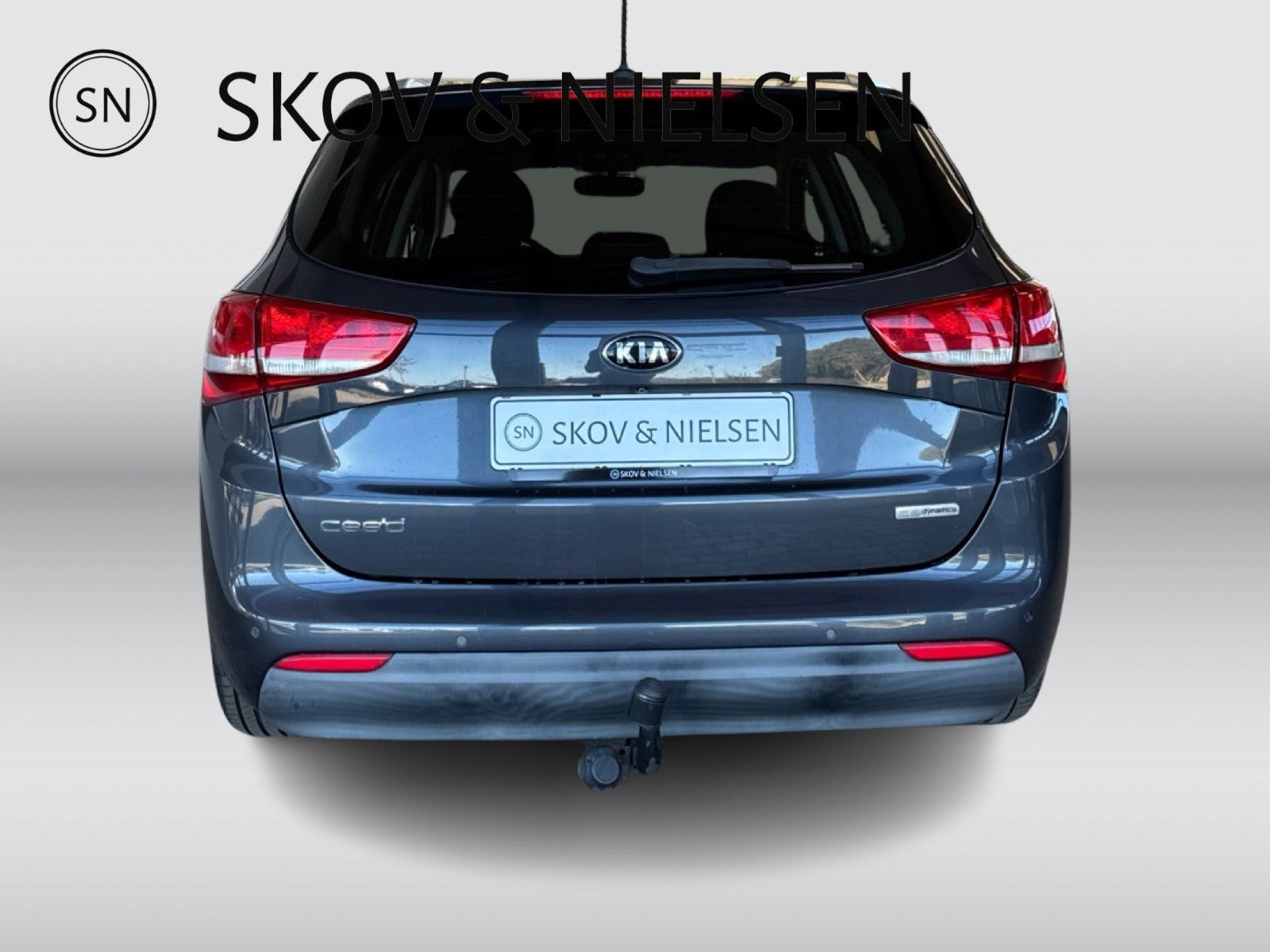 Grå Kia Ceed fra 2016