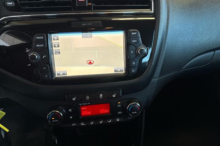 Grå Kia Ceed fra 2016