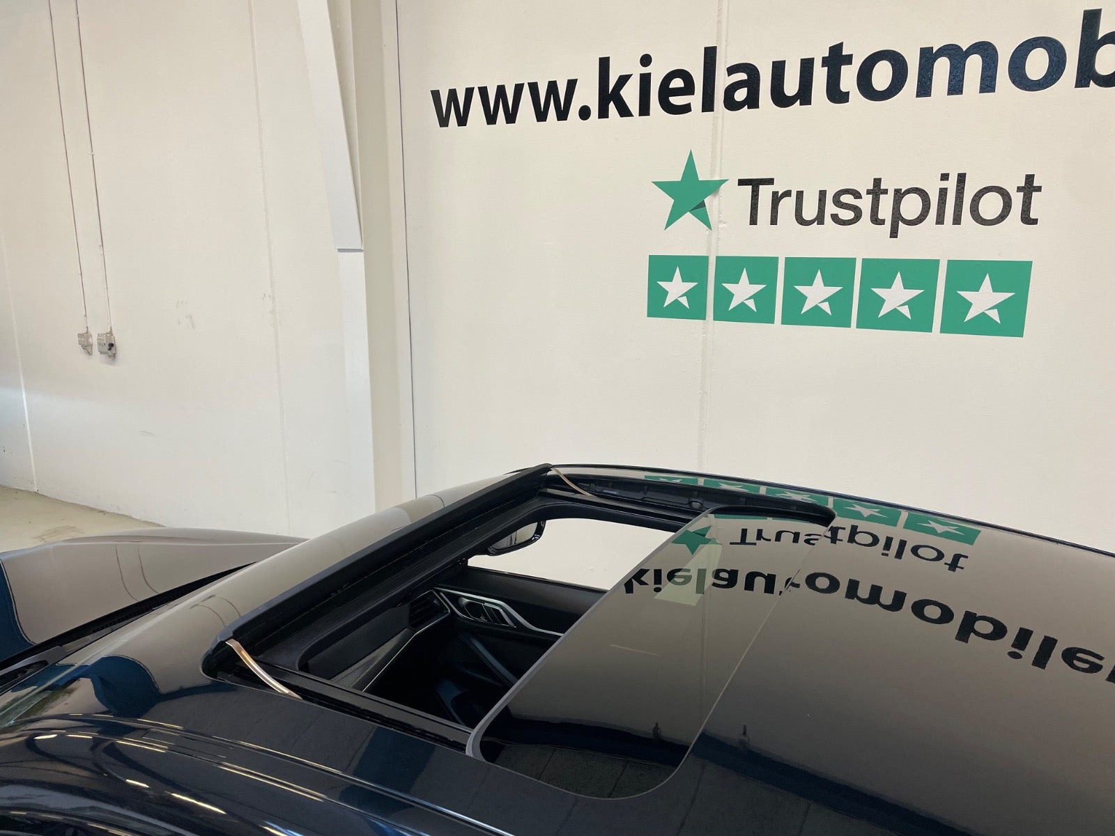 Sort BMW i4 fra 2023